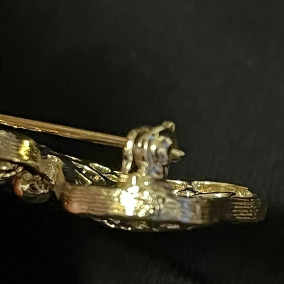 Sarah Coventry Filigree Four‑Leaf Clover Brooch – Vintage – Excellent Condition - Picture 5 of 10